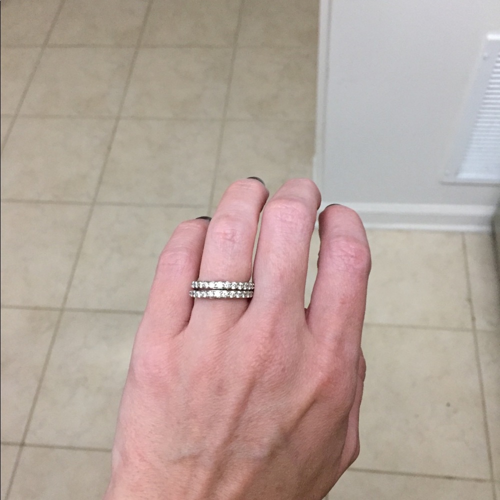 Vera Wang ring - Picture 4 of 5